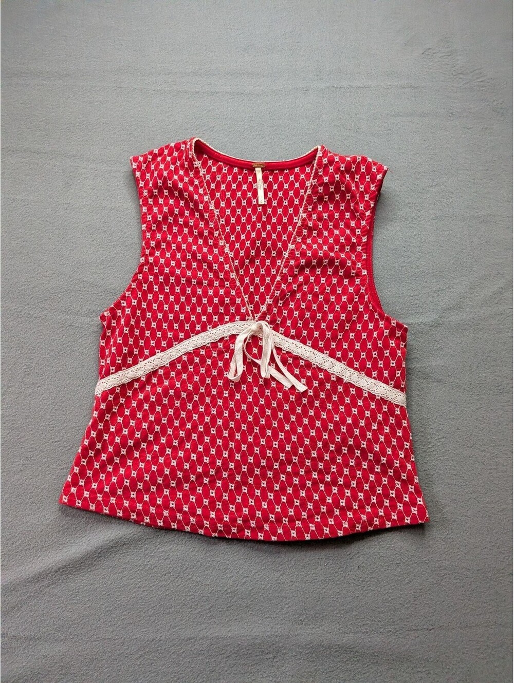 Free People Tank Top Womens M Red Geometric Lace Bow V Neck Camisole Summer